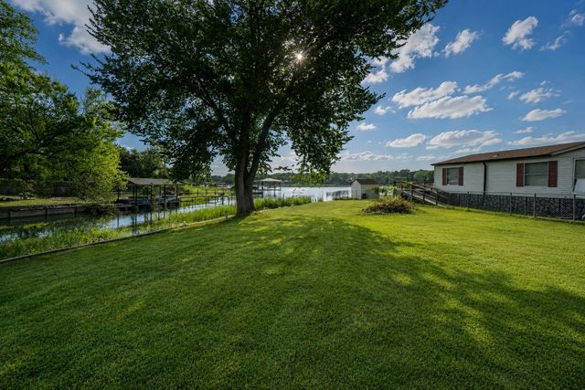 174 Lynn Creek Circle, Mabank, TX 75156