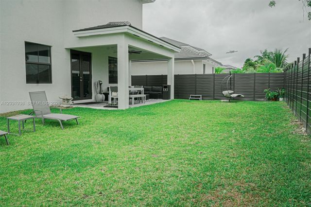 14405 SW 13th Terrace, Miami, FL 33184