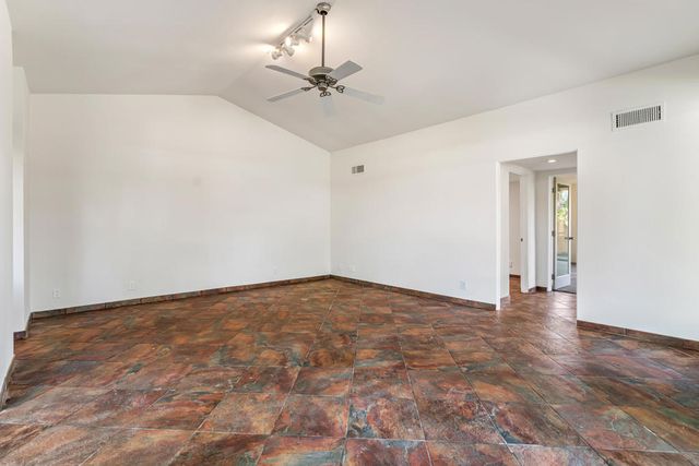 2501 N Indian Canyon Drive 631, Palm Springs, CA 92262