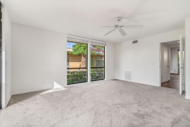 2501 N Indian Canyon Drive 631, Palm Springs, CA 92262