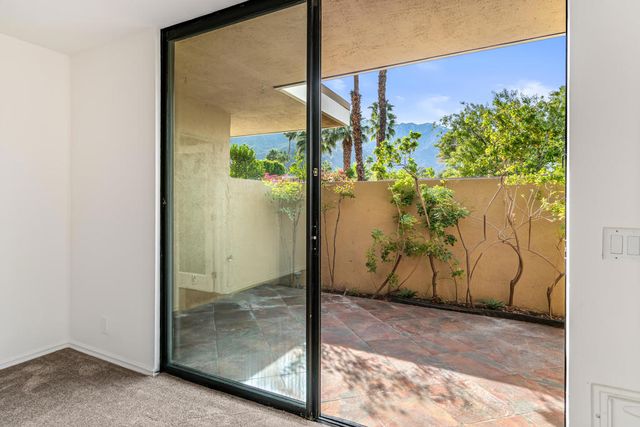 2501 N Indian Canyon Drive 631, Palm Springs, CA 92262