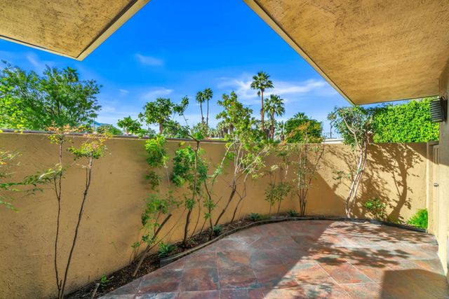 2501 N Indian Canyon Drive 631, Palm Springs, CA 92262