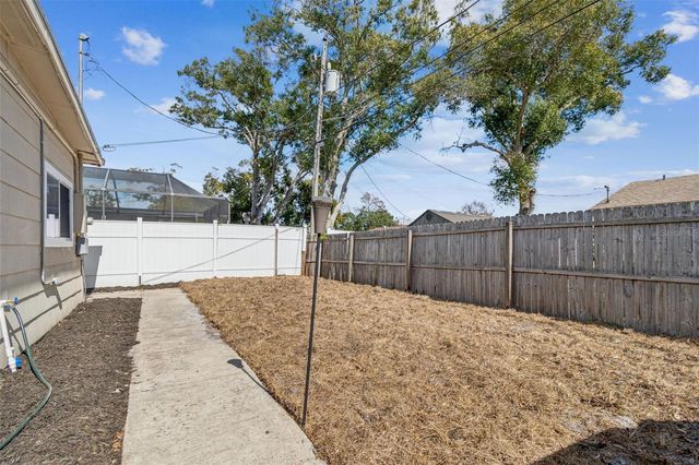 1225 LYNN AVENUE, Clearwater, FL 33755