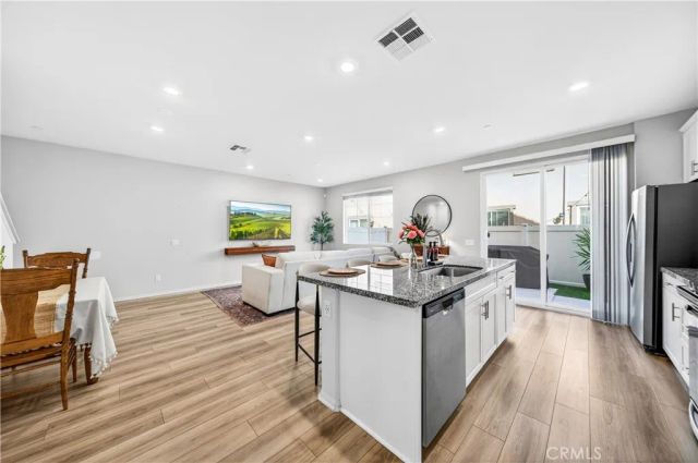 40500 Birchfield Drive, Temecula, CA 92591