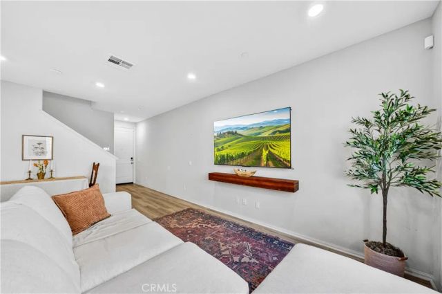 40500 Birchfield Drive, Temecula, CA 92591