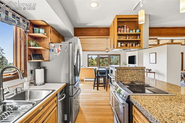 1240 Oak Hills Drive, Colorado Springs, CO 80919