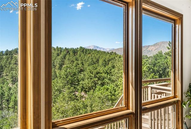 1240 Oak Hills Drive, Colorado Springs, CO 80919