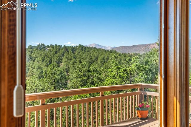 1240 Oak Hills Drive, Colorado Springs, CO 80919