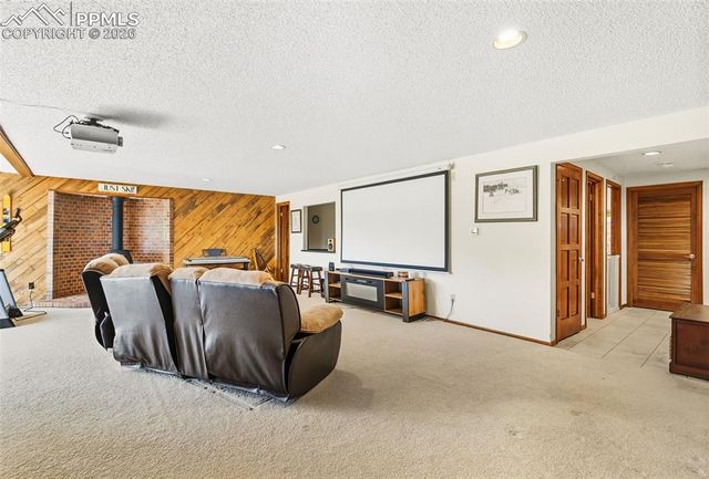 1240 Oak Hills Drive, Colorado Springs, CO 80919