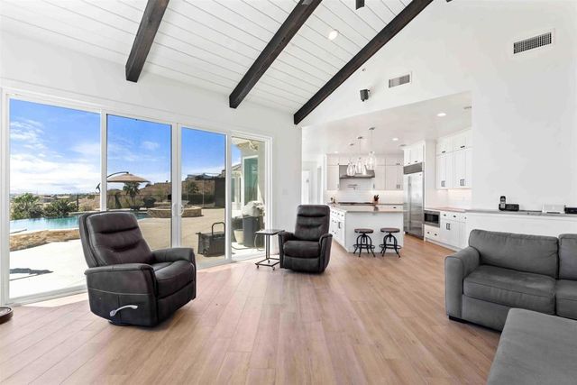 2370 Dos Lomas, Fallbrook, CA 92028