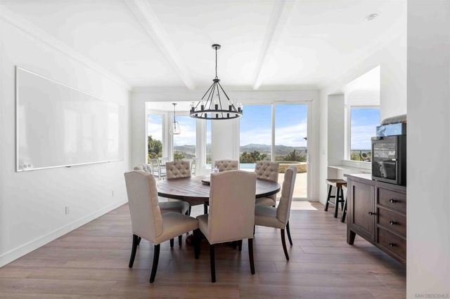 2370 Dos Lomas, Fallbrook, CA 92028