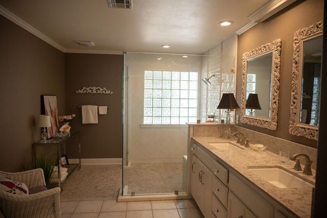 3 West Loop, Madera, CA 93637