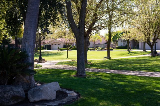 3 West Loop, Madera, CA 93637