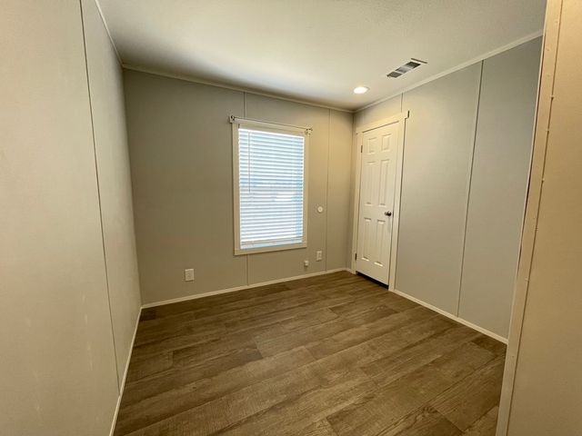 900 Quail Run, Seven Points, TX 75143