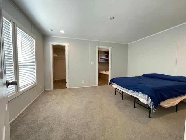 900 Quail Run, Seven Points, TX 75143