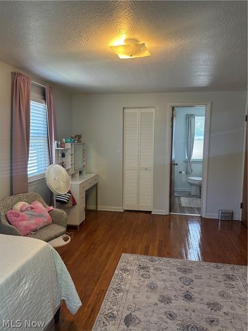 5287 Strawberry Lane, Willoughby, OH 44094