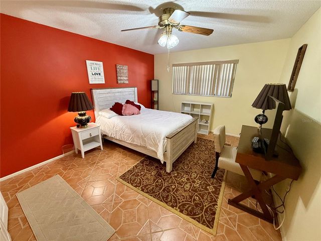 6070 80TH STREET N 105, St Petersburg, FL 33709