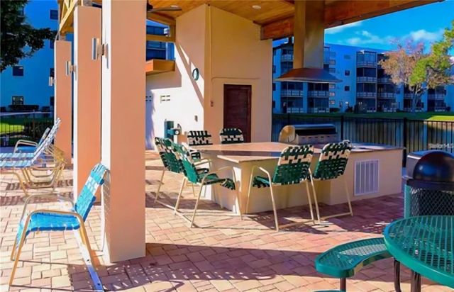 6070 80TH STREET N 105, St Petersburg, FL 33709