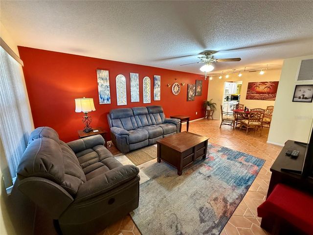 6070 80TH STREET N 105, St Petersburg, FL 33709