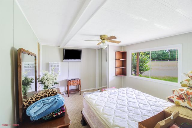 10759 S US Hwy 59, Marshall, TX 75670