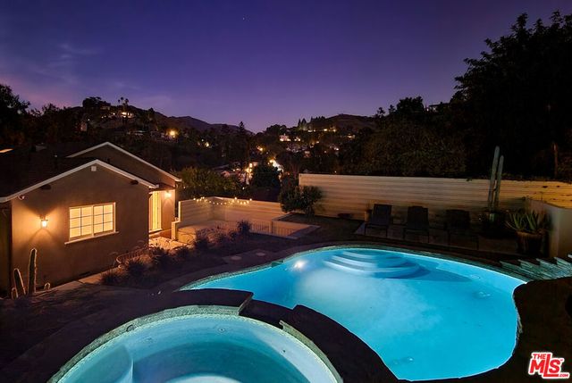 5866 Spring Oak Drive, Los Angeles, CA 90068