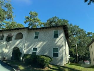 400 William Hilton Pkwy Apt 25, Hilton Head Island, SC 29926