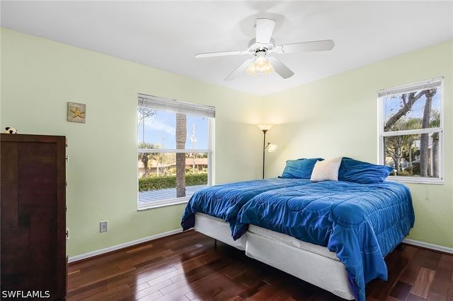 186 Pebble Shores DR 201, Naples, FL 34110