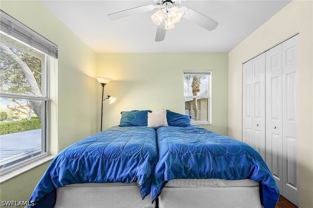 186 Pebble Shores DR 201, Naples, FL 34110