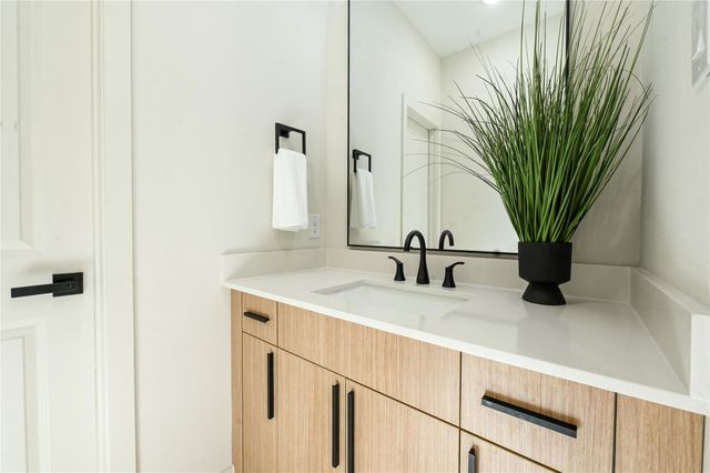 14113A Bridgeport, Houston, TX 77047