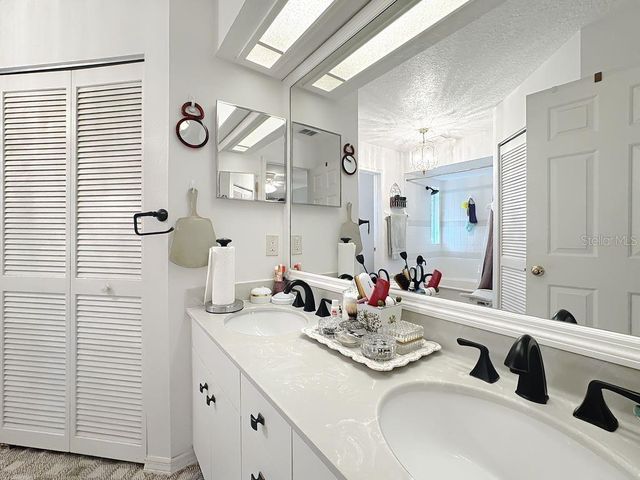 36528 EAGLE DRIVE, Grand Island, FL 32735