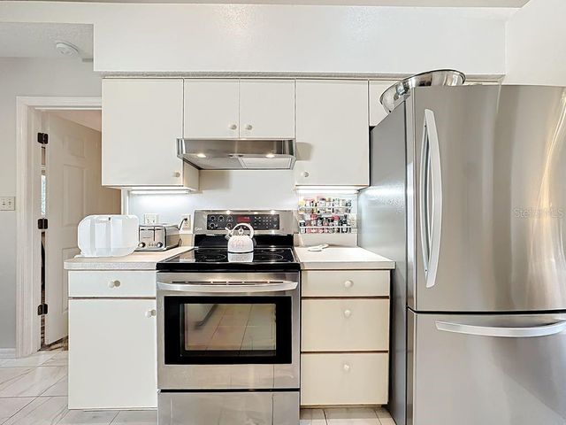 36528 EAGLE DRIVE, Grand Island, FL 32735