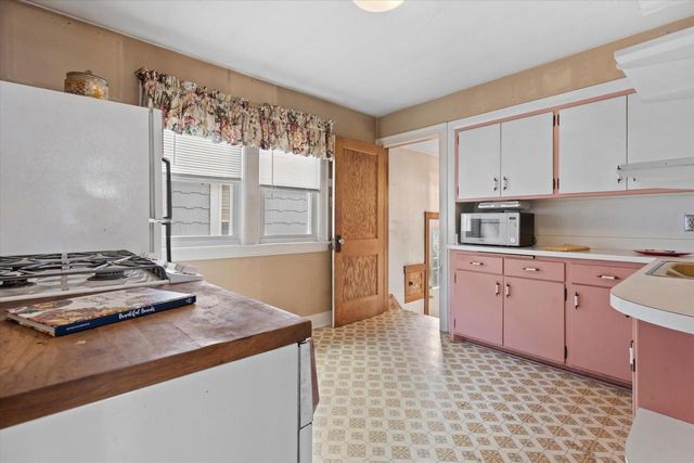 3353 S Indiana AVENUE, Milwaukee, WI 53207