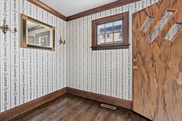 3353 S Indiana AVENUE, Milwaukee, WI 53207