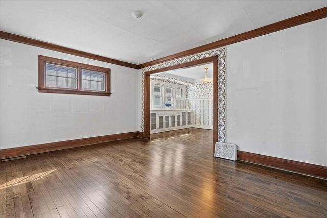 3353 S Indiana AVENUE, Milwaukee, WI 53207