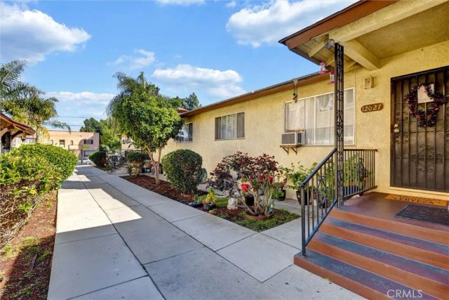 12021 S Figueroa, Los Angeles, CA 90061