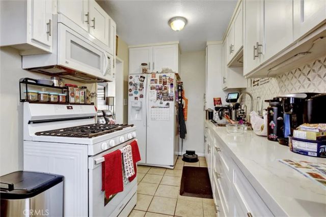 12021 S Figueroa, Los Angeles, CA 90061