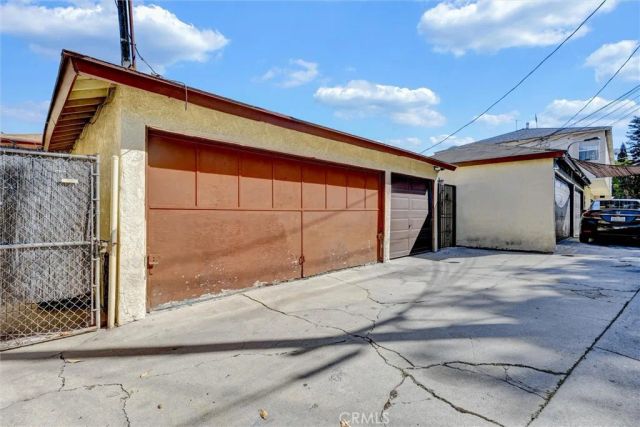 12021 S Figueroa, Los Angeles, CA 90061