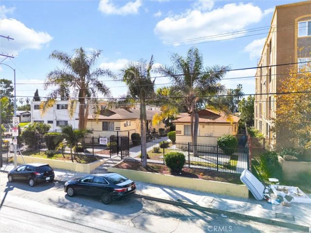 12021 S Figueroa, Los Angeles, CA 90061