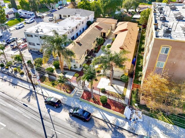 12021 S Figueroa, Los Angeles, CA 90061