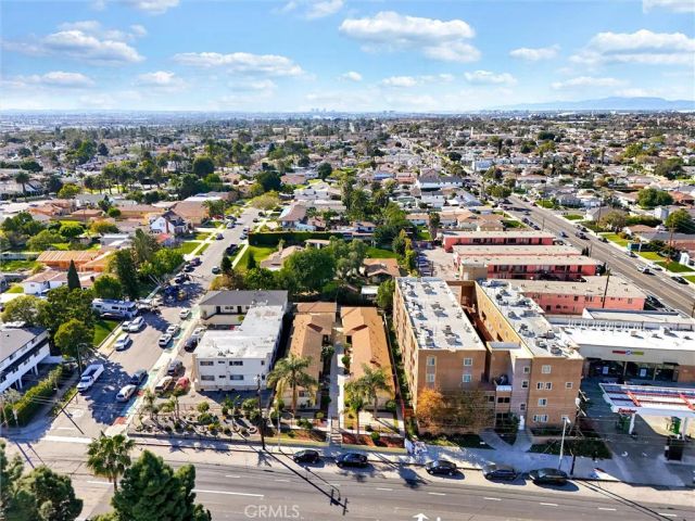 12021 S Figueroa, Los Angeles, CA 90061