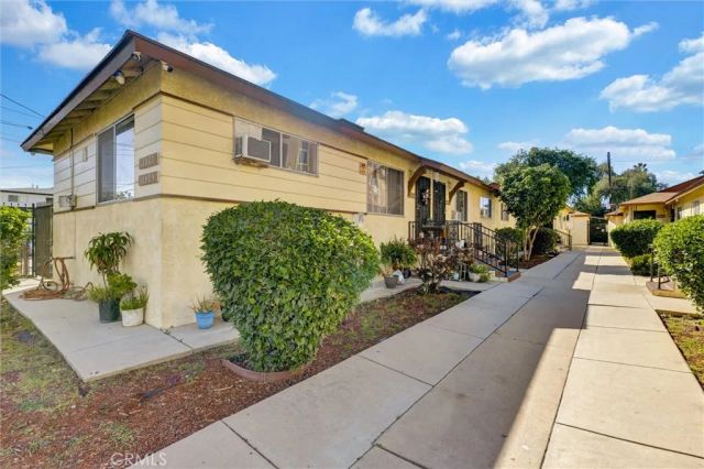 12021 S Figueroa, Los Angeles, CA 90061