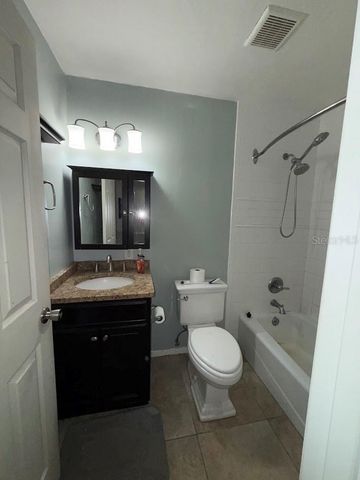914 SW 8TH AVENUE 53, Gainesville, FL 32601