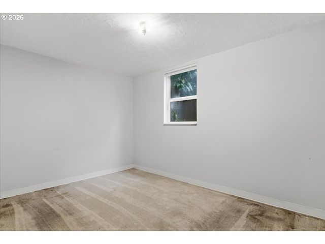 10834 Se LONG St, Portland, OR 97266