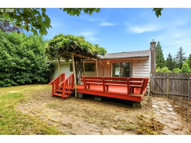 10834 Se LONG St, Portland, OR 97266