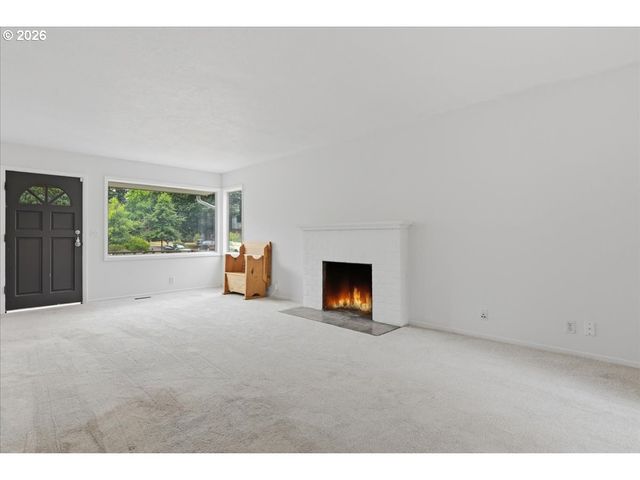 10834 Se LONG St, Portland, OR 97266