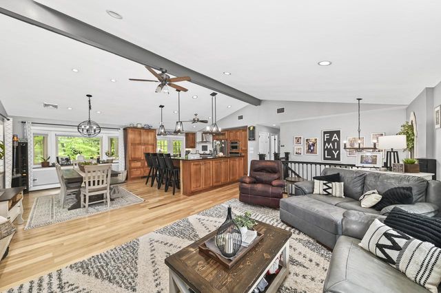 N29W29951 Shel-Mar DRIVE, Pewaukee, WI 53072
