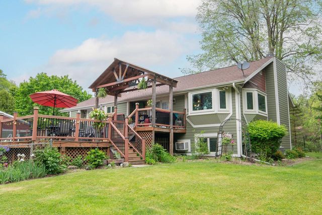 N29W29951 Shel-Mar DRIVE, Pewaukee, WI 53072