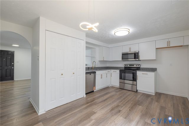 7739 Balla Ct, Henrico, VA 23228