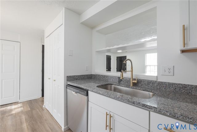 7739 Balla Ct, Henrico, VA 23228