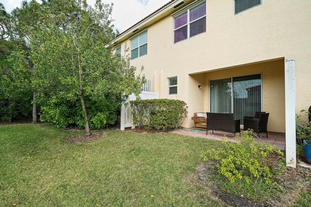 9743 SW Purple Martin Way, Stuart, FL 34997